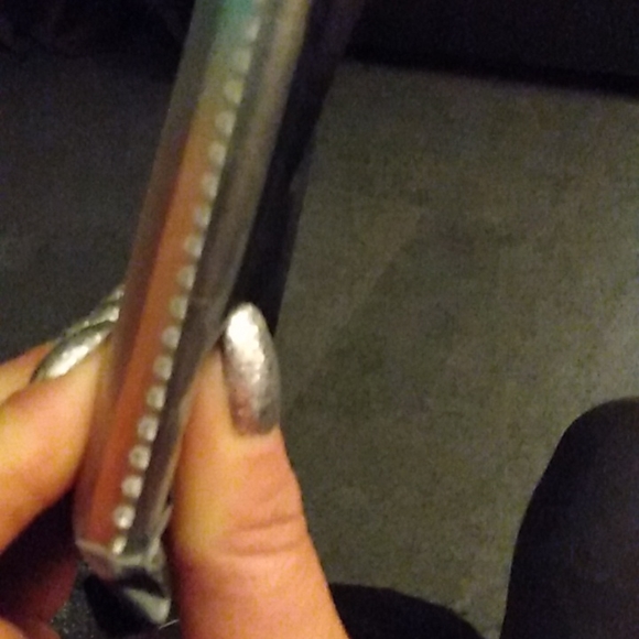 Mobile case for G7 play new not opened with glitter gell and diamond stone desig - Picture 3 of 3